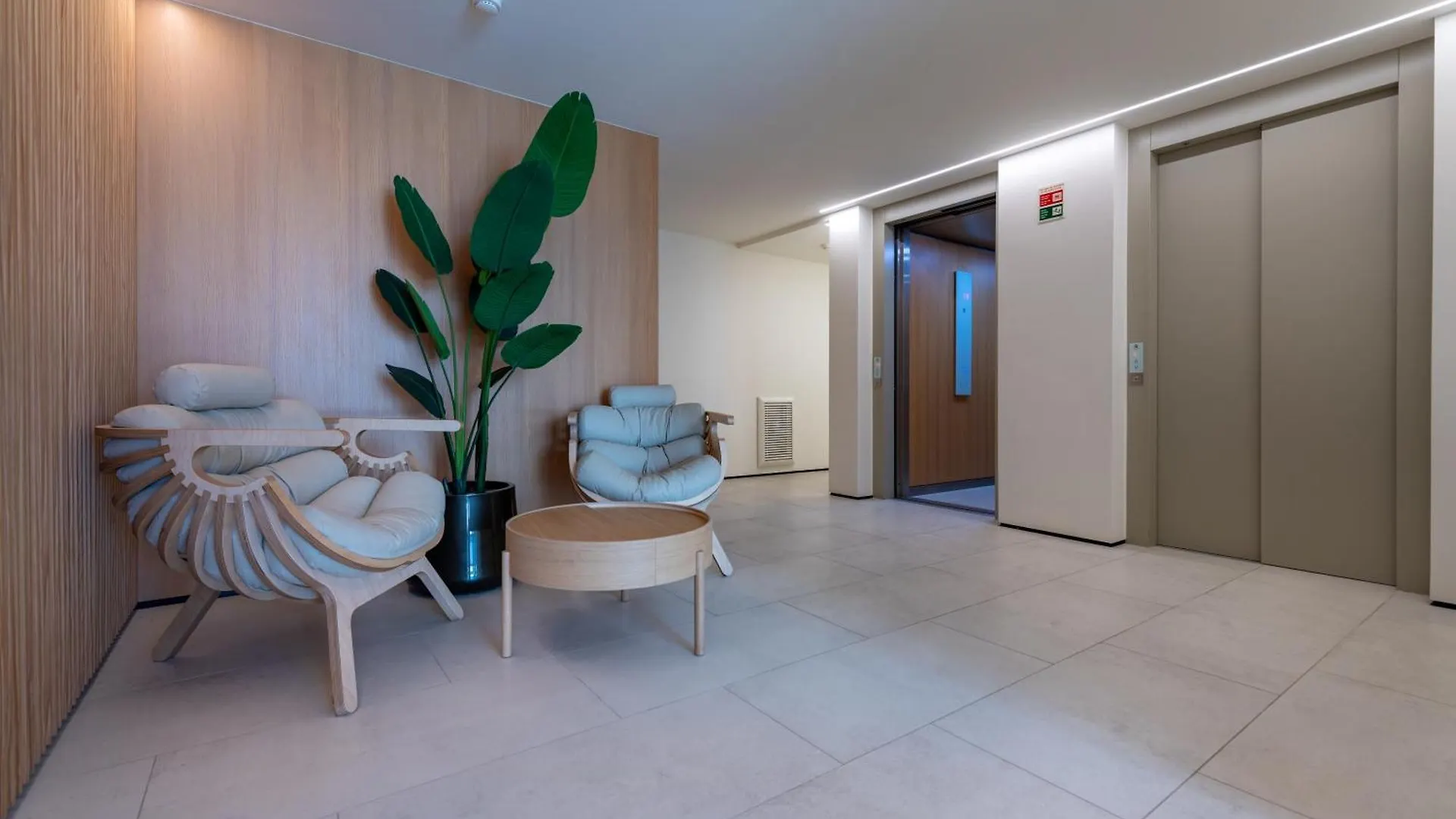 Cond Bayline - Corvina - Spa - Pool - Gym - Beach - By Bedzy Armacao de Pera 0*,  Portugal